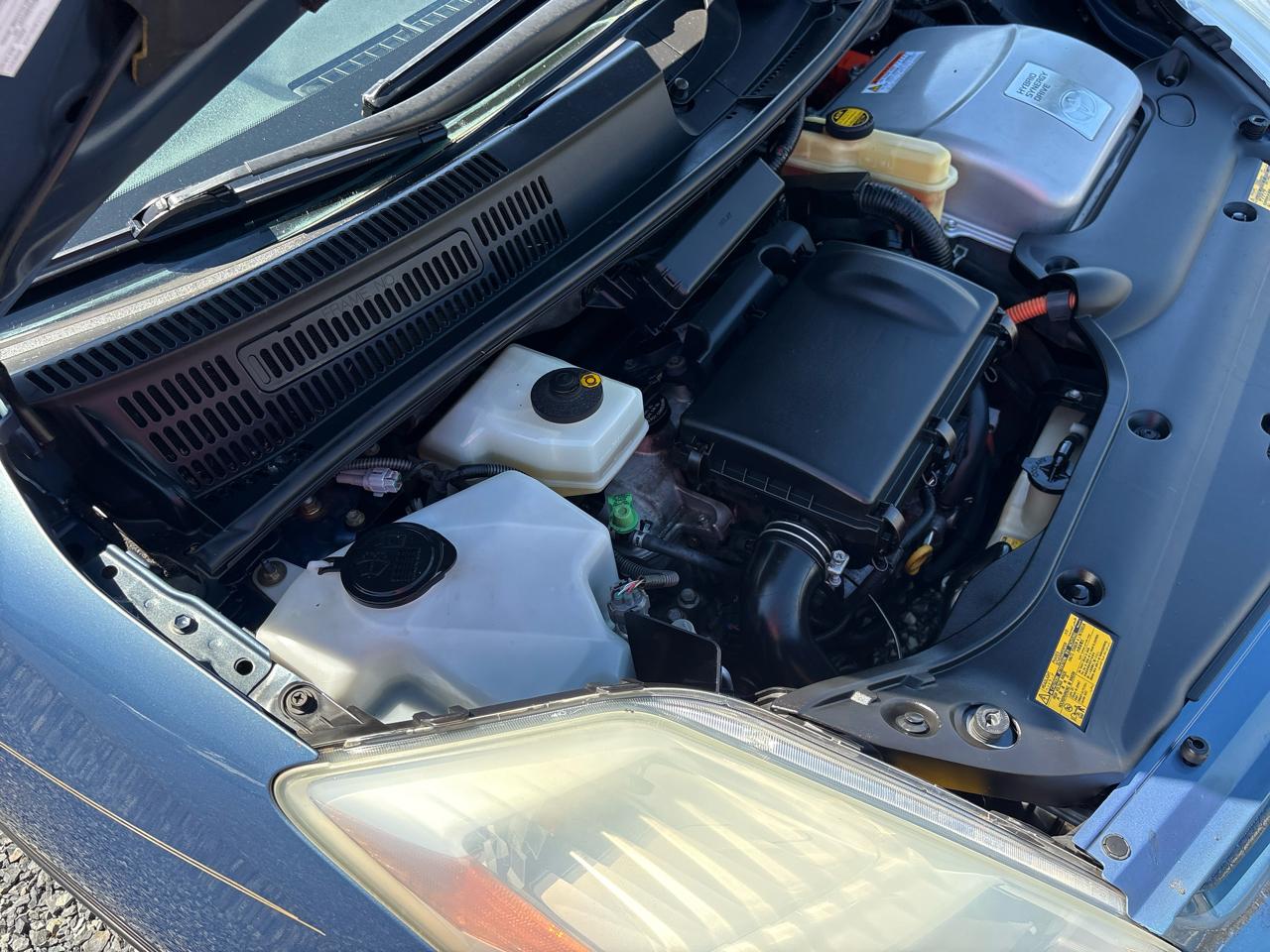 Toyota Prius 4-Door Liftback 2004