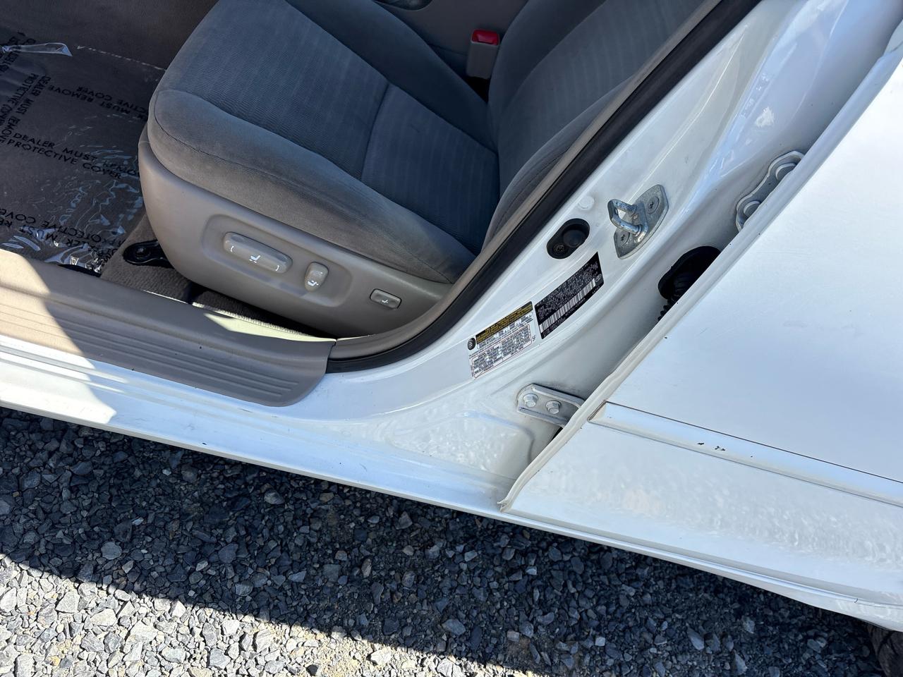 Toyota Camry LE 2005