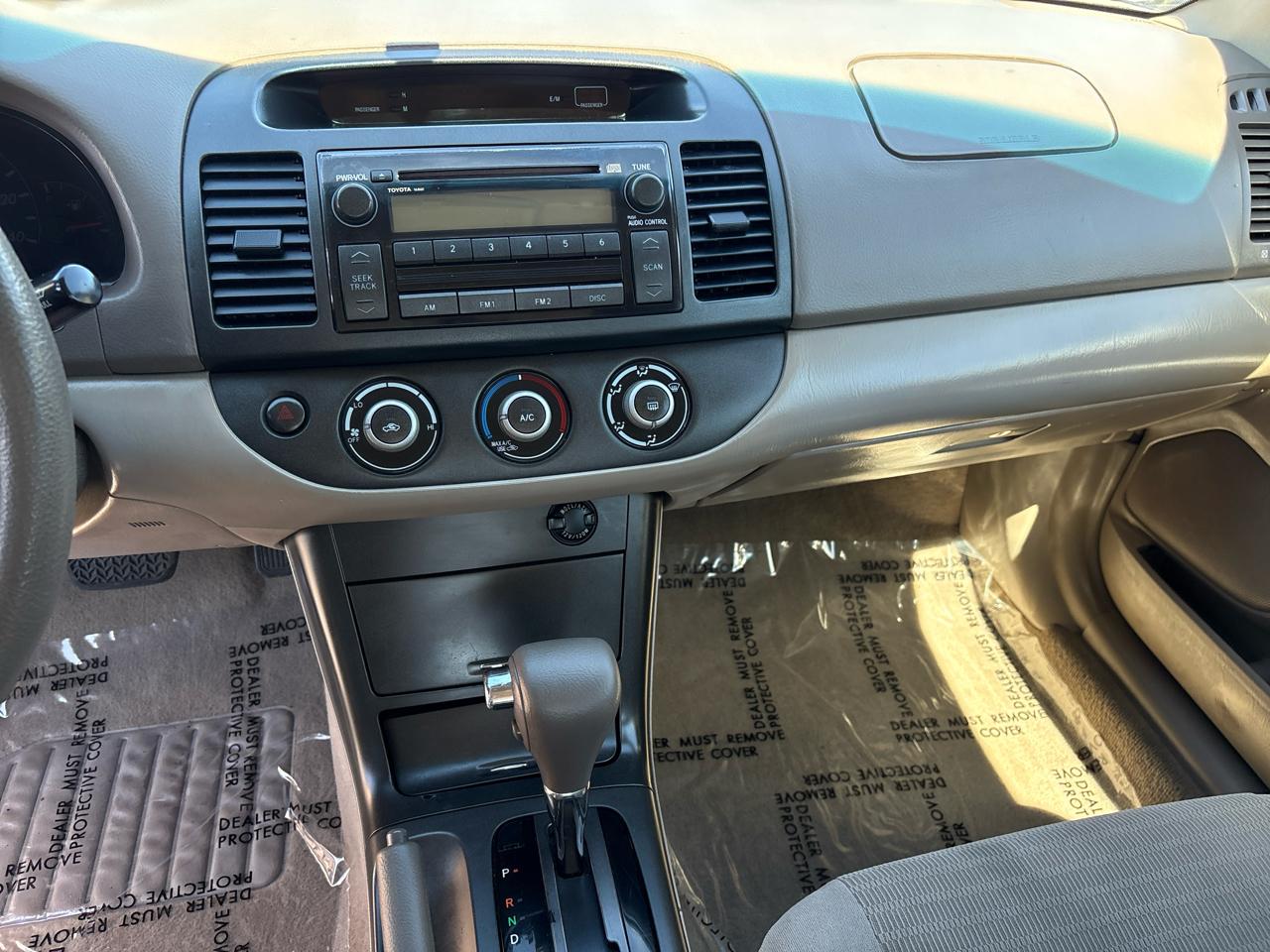 Toyota Camry LE 2005