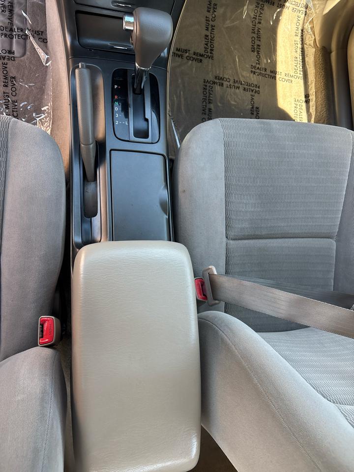 Toyota Camry LE 2005