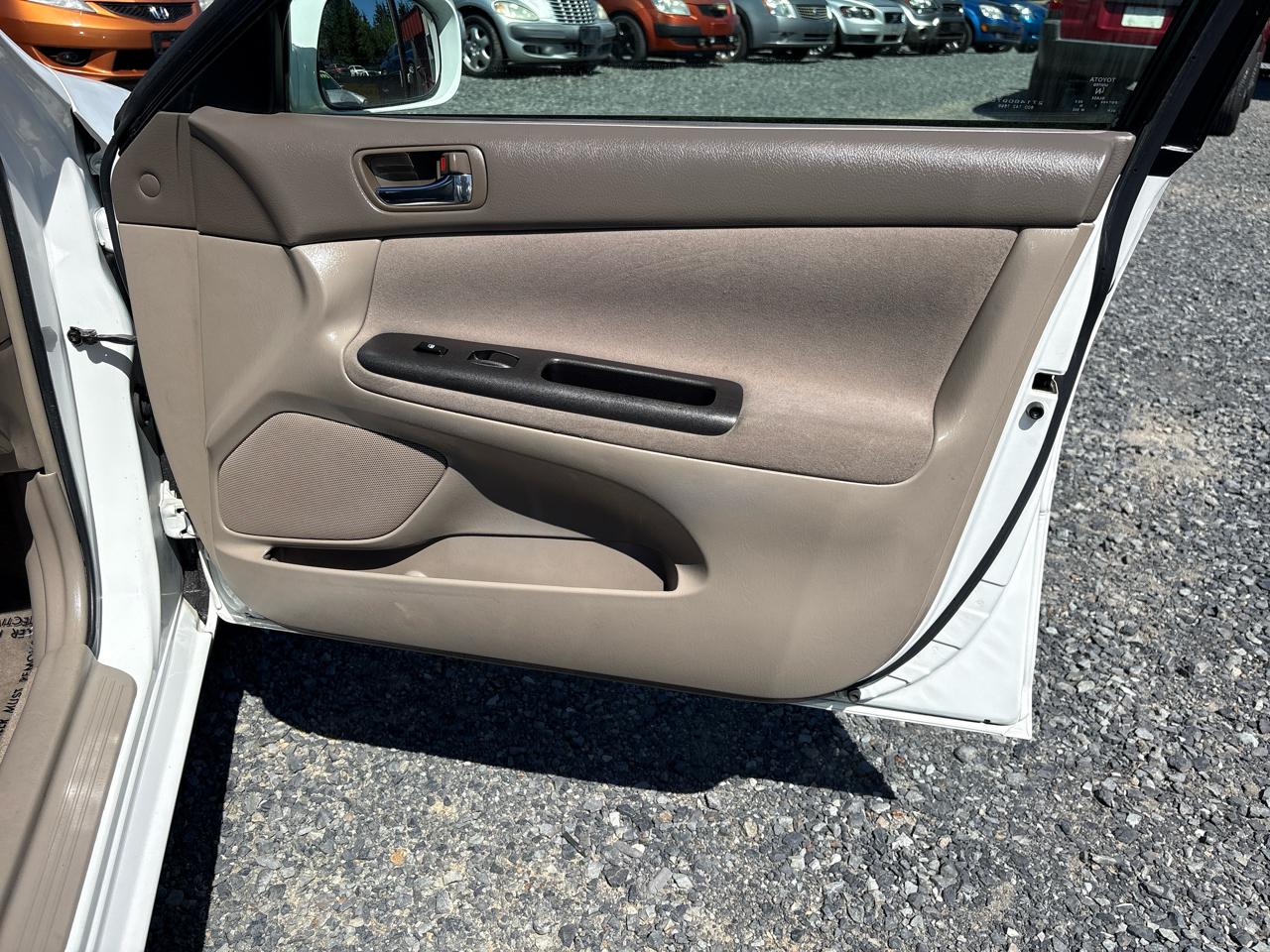 Toyota Camry LE 2005
