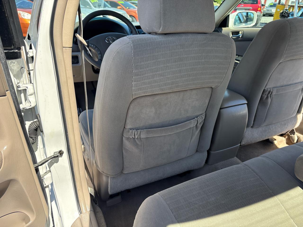 Toyota Camry LE 2005