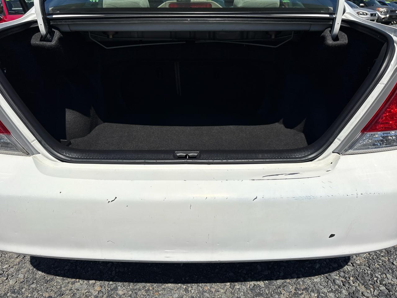 Toyota Camry LE 2005
