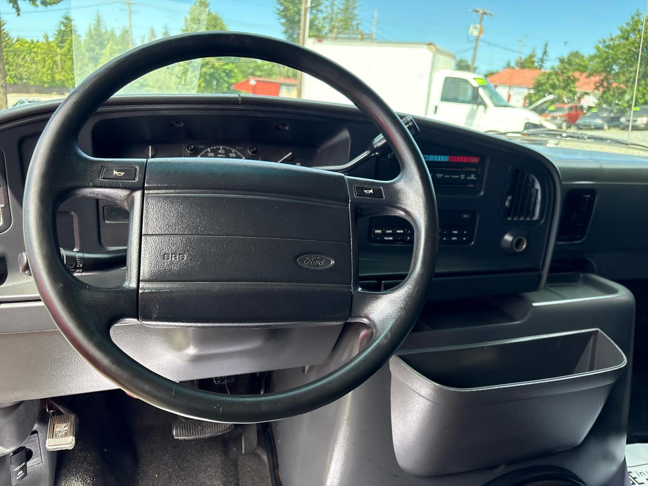 Ford Club Wagon XL HD 1996