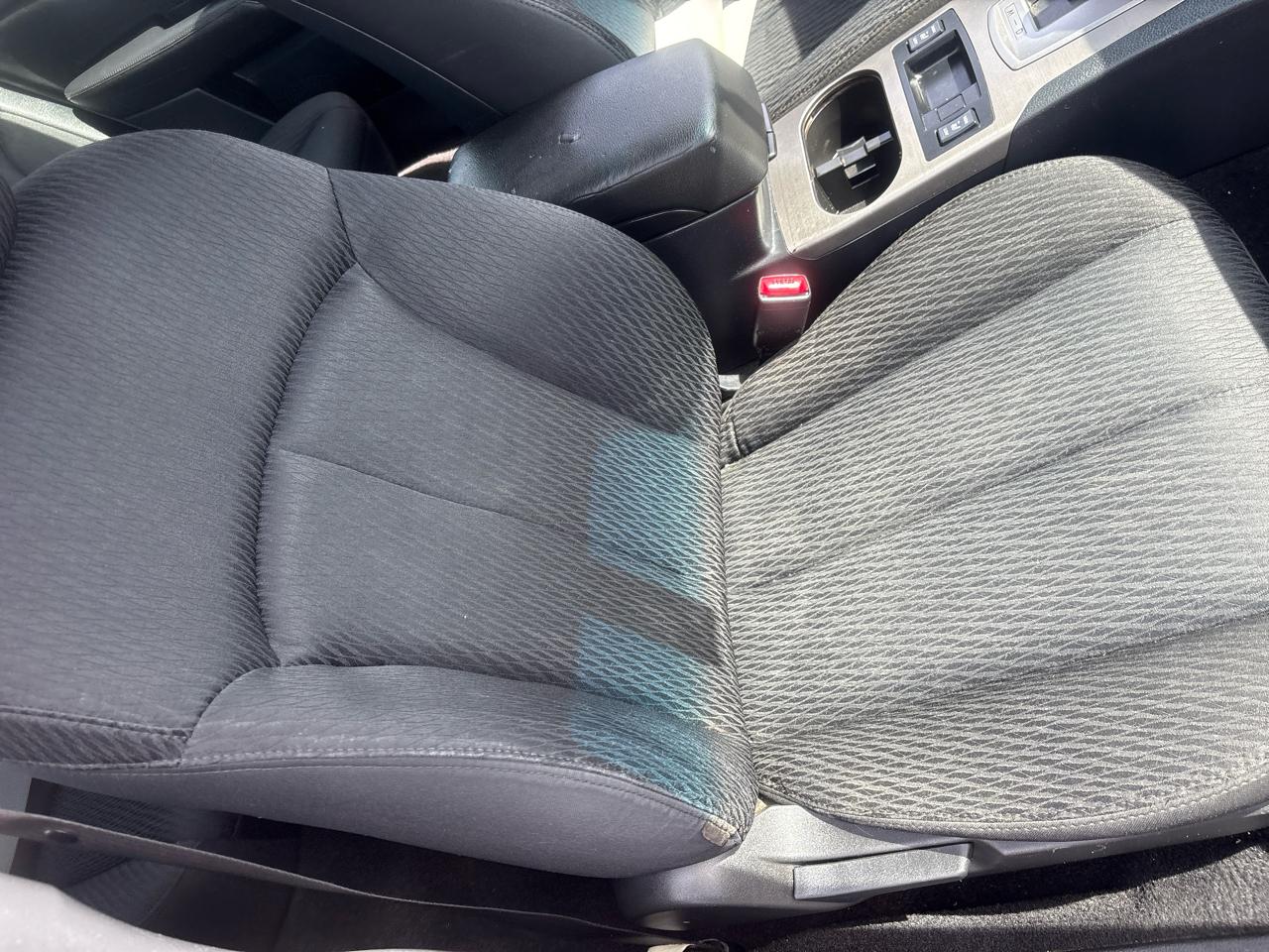 Subaru Legacy 2.5i Premium 2010