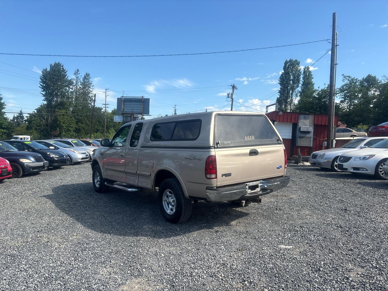 Ford F-150 SuperCab Short Bed 4WD 1997