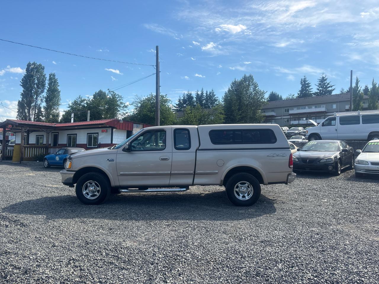 Ford F-150 SuperCab Short Bed 4WD 1997
