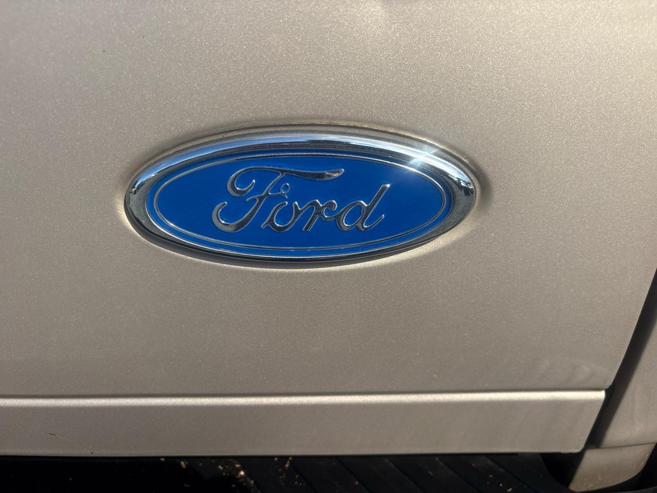 Ford F-150 SuperCab Short Bed 4WD 1997