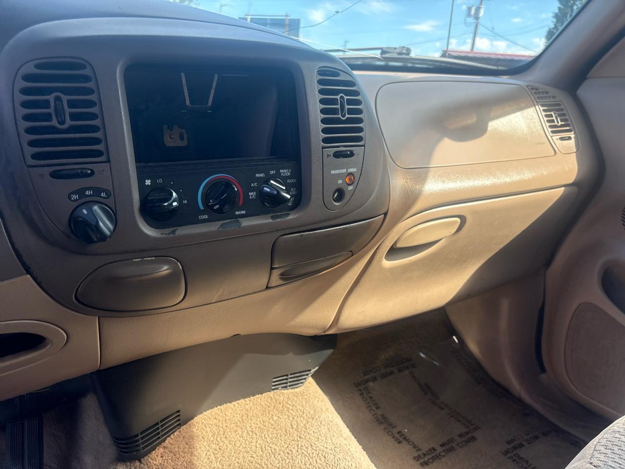 Ford F-150 SuperCab Short Bed 4WD 1997