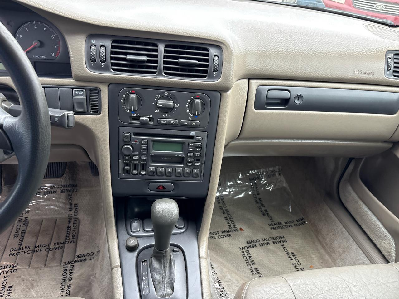 Volvo V70 Base 1998