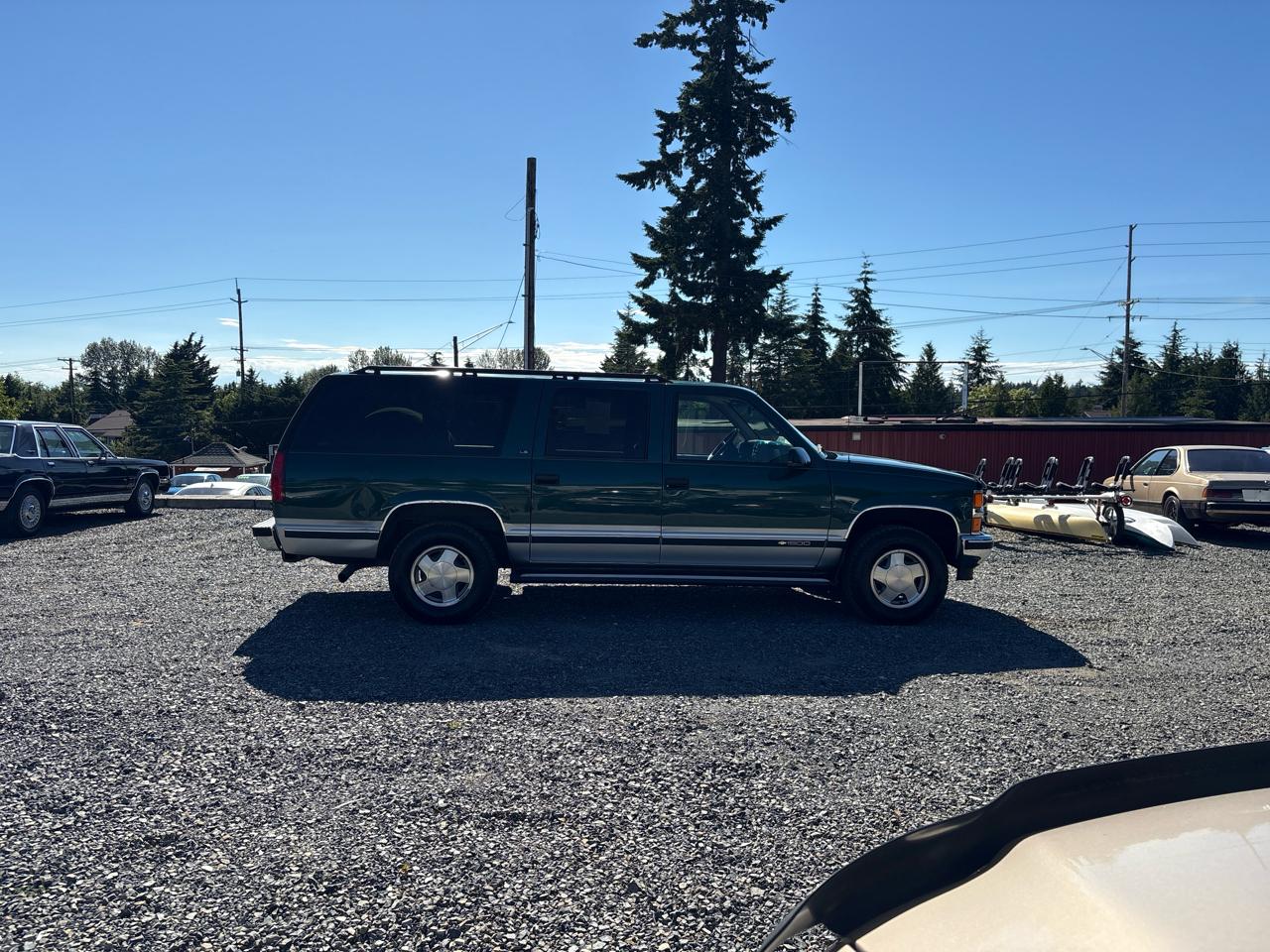 Chevrolet Suburban K1500 4WD 1997