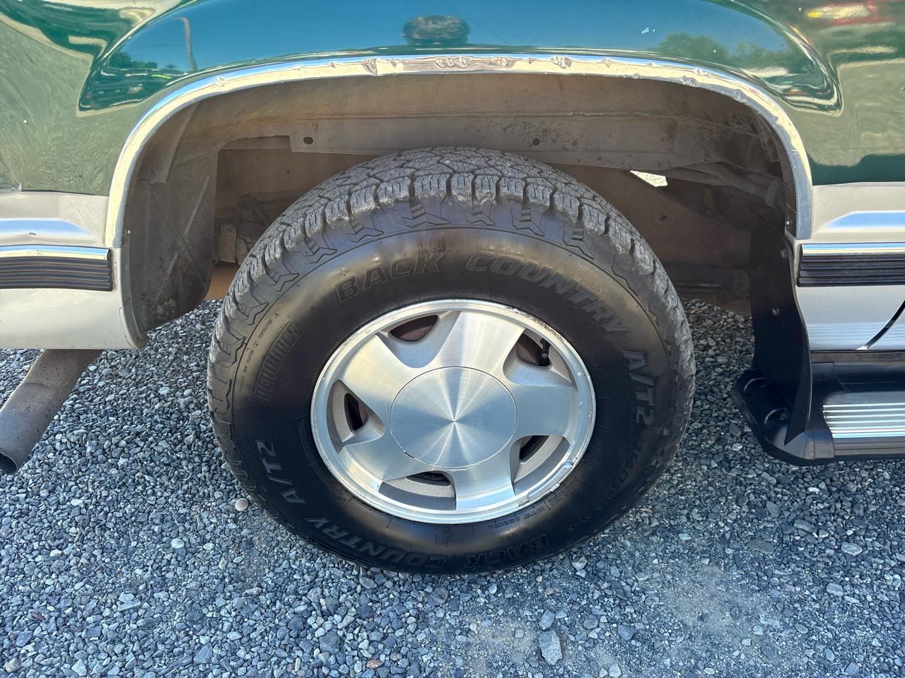 Chevrolet Suburban K1500 4WD 1997