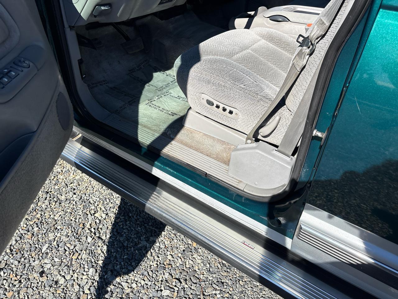 Chevrolet Suburban K1500 4WD 1997