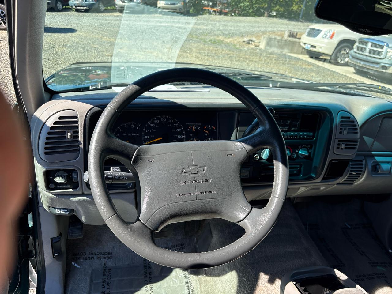 Chevrolet Suburban K1500 4WD 1997