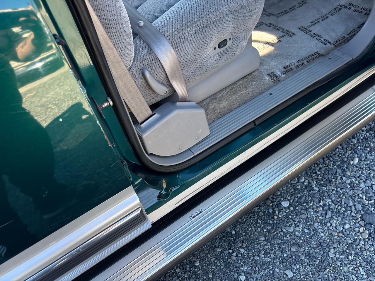 Chevrolet Suburban K1500 4WD 1997