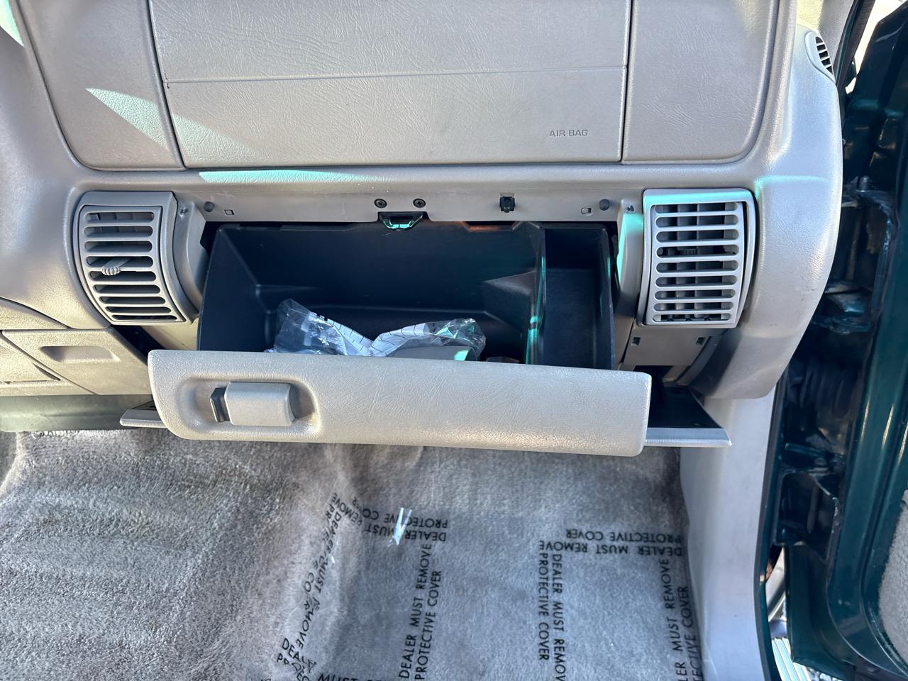 Chevrolet Suburban K1500 4WD 1997
