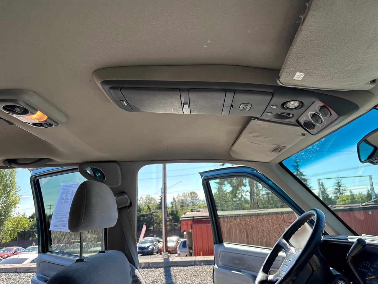 Chevrolet Suburban K1500 4WD 1997