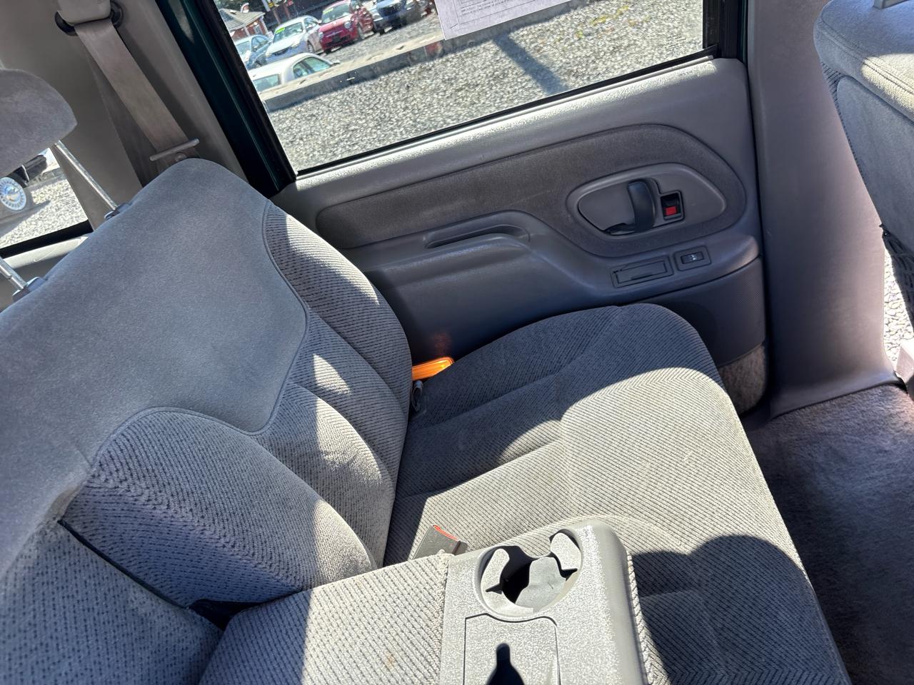 Chevrolet Suburban K1500 4WD 1997