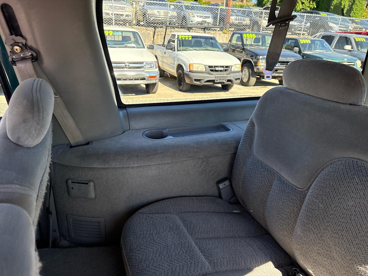 Chevrolet Suburban K1500 4WD 1997
