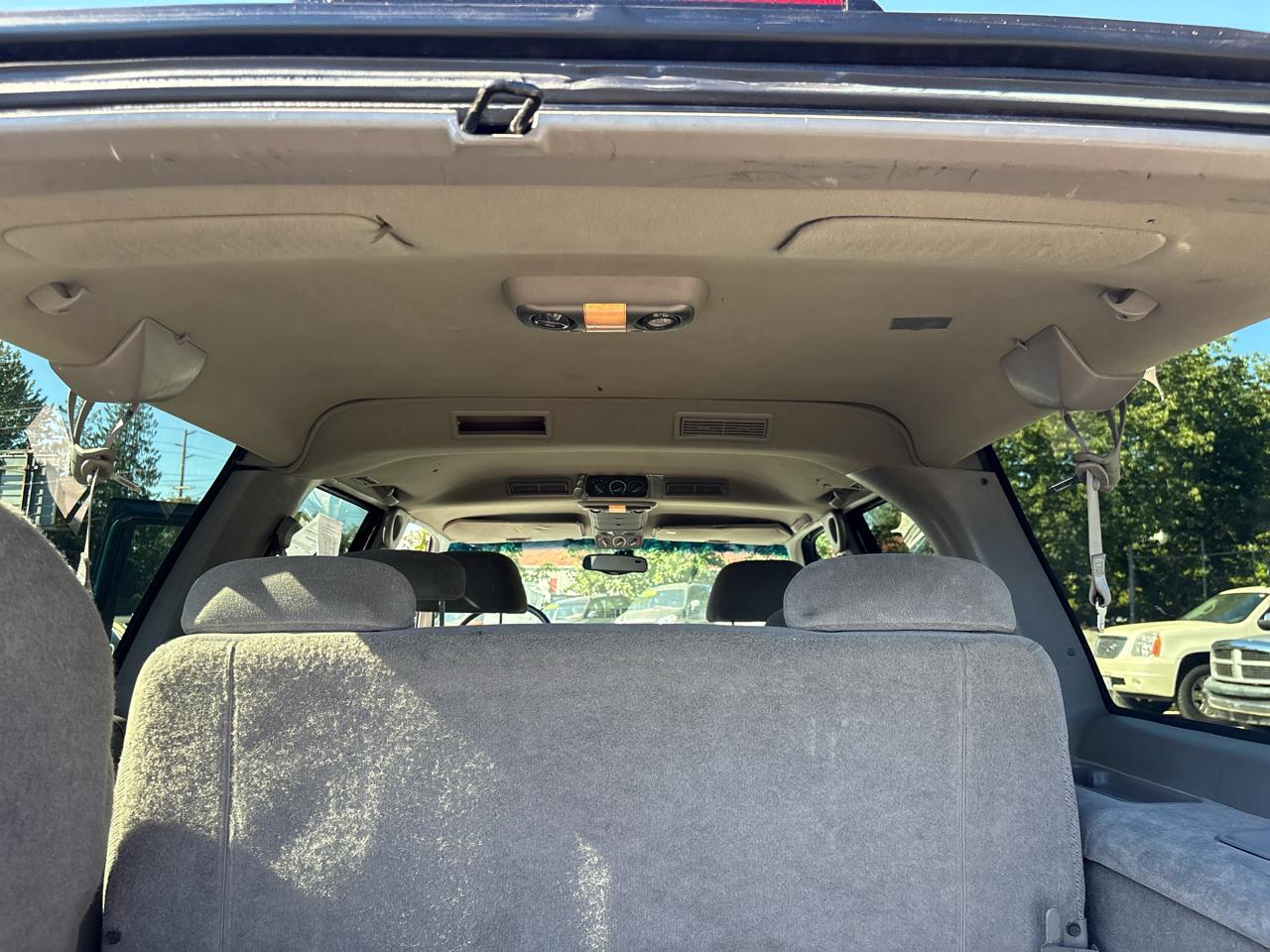 Chevrolet Suburban K1500 4WD 1997