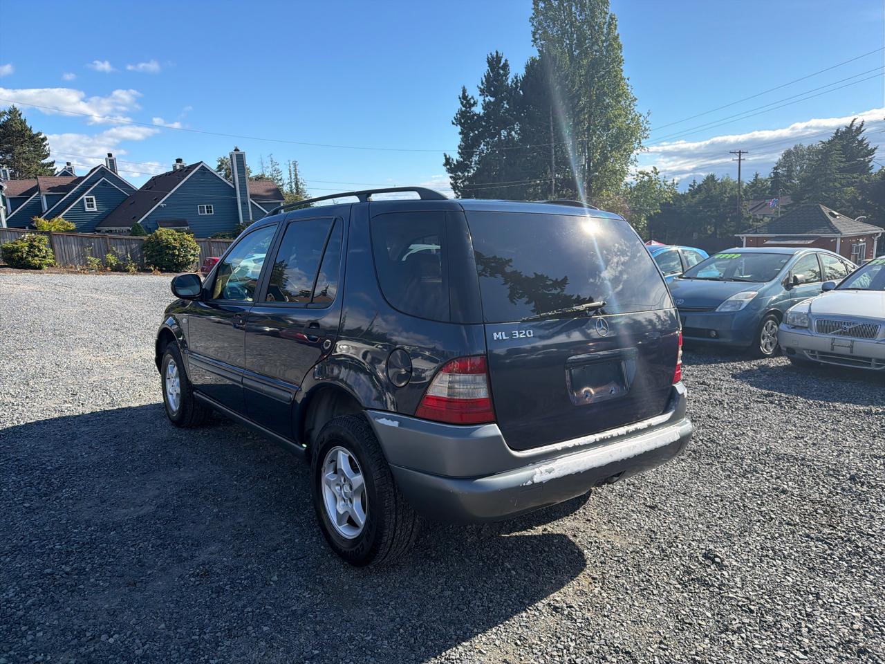 Mercedes-Benz M-Class ML320 1999