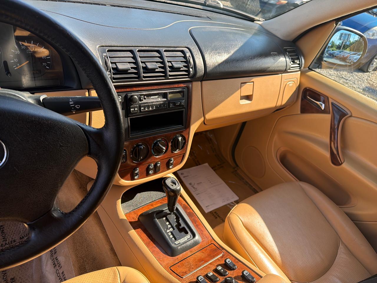 Mercedes-Benz M-Class ML320 1999