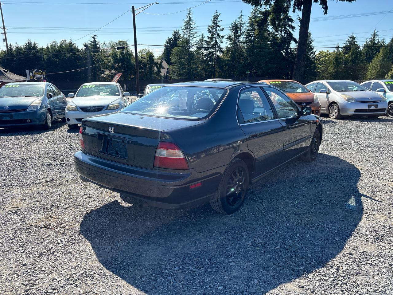 Honda Accord LX sedan 1995