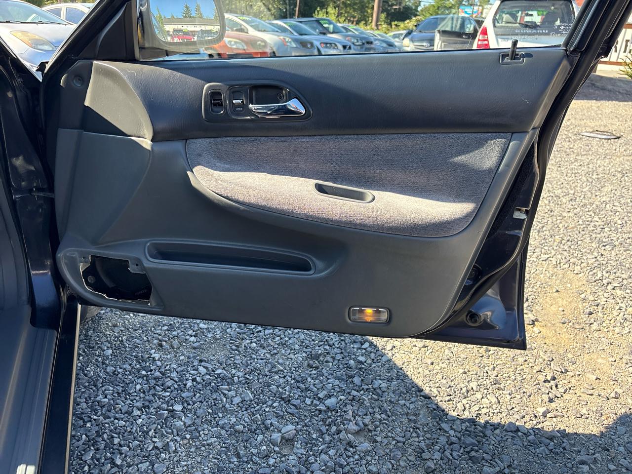 Honda Accord LX sedan 1995