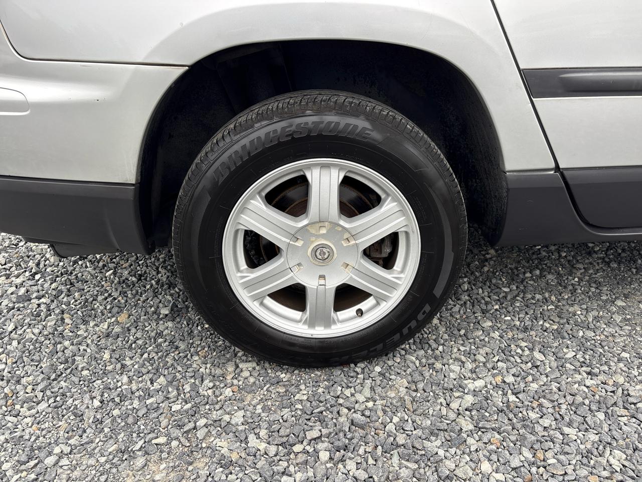 Chrysler Pacifica AWD 2005