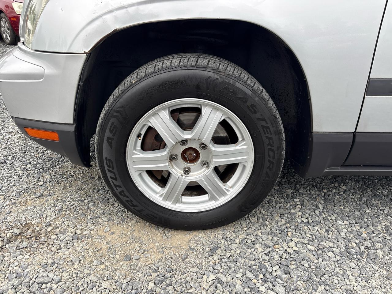 Chrysler Pacifica AWD 2005