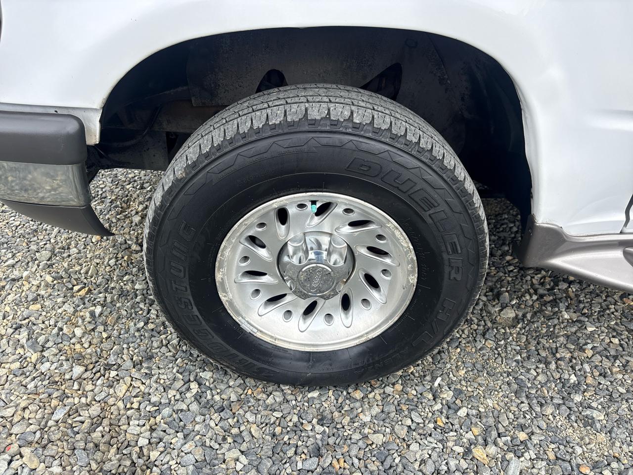 Ford Explorer XLT 4-Door 4WD 1998