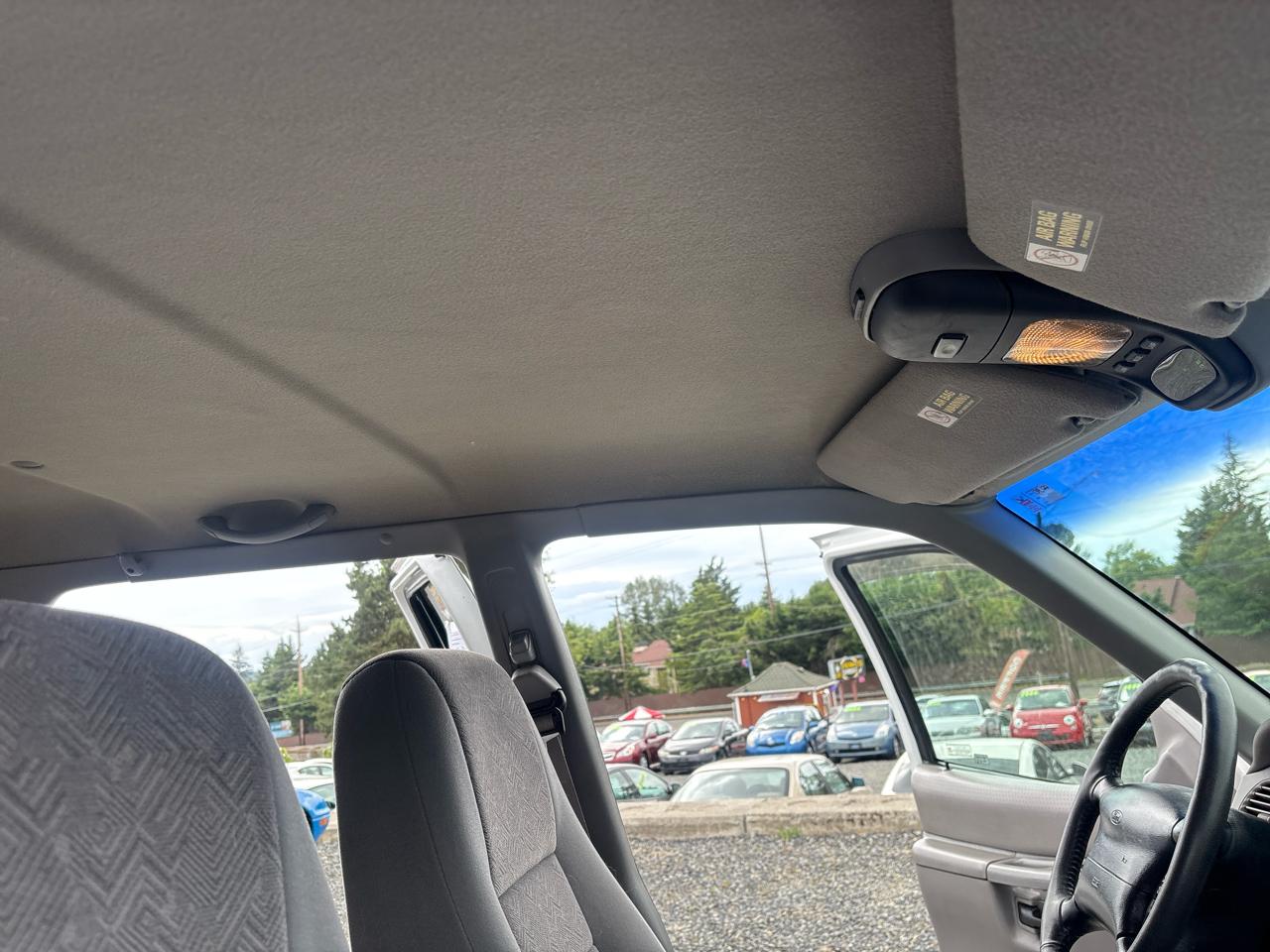 Ford Explorer XLT 4-Door 4WD 1998