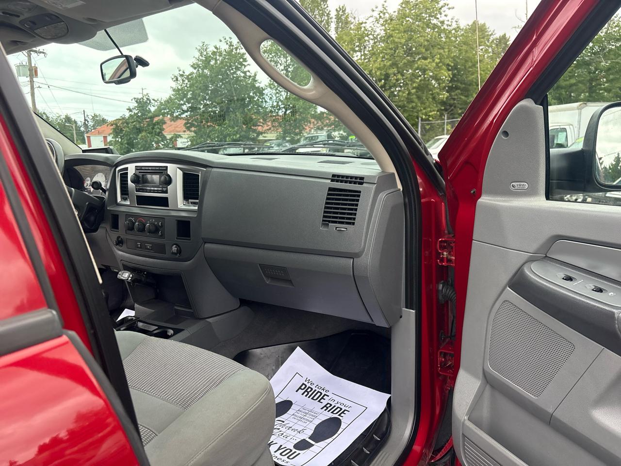 Dodge Ram 2500 Laramie Quad Cab 4WD 2007