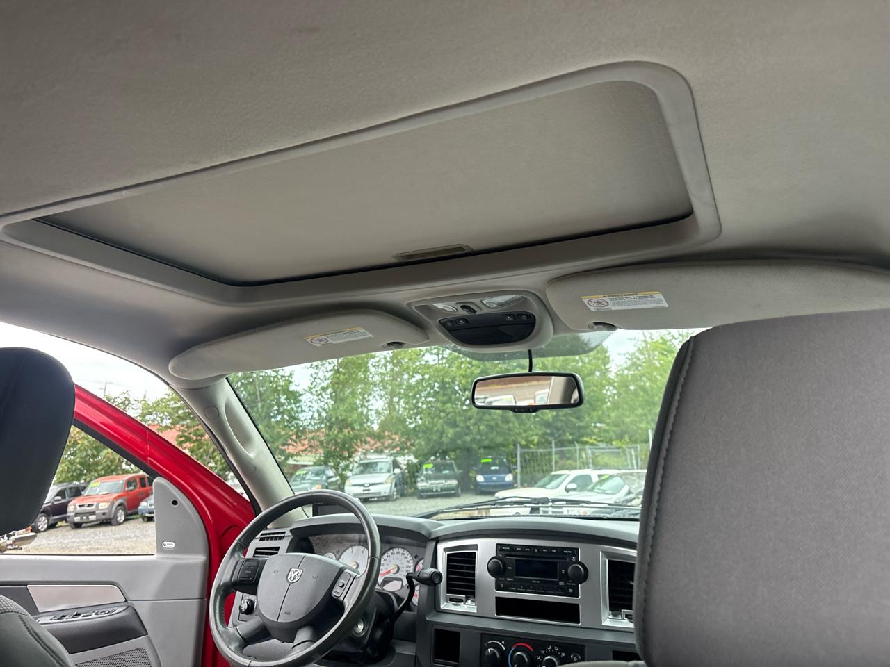 Dodge Ram 2500 Laramie Quad Cab 4WD 2007