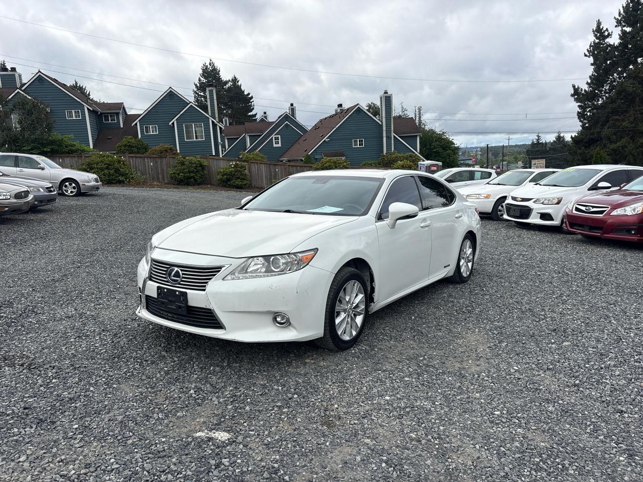Lexus ES 300h Sedan 2014