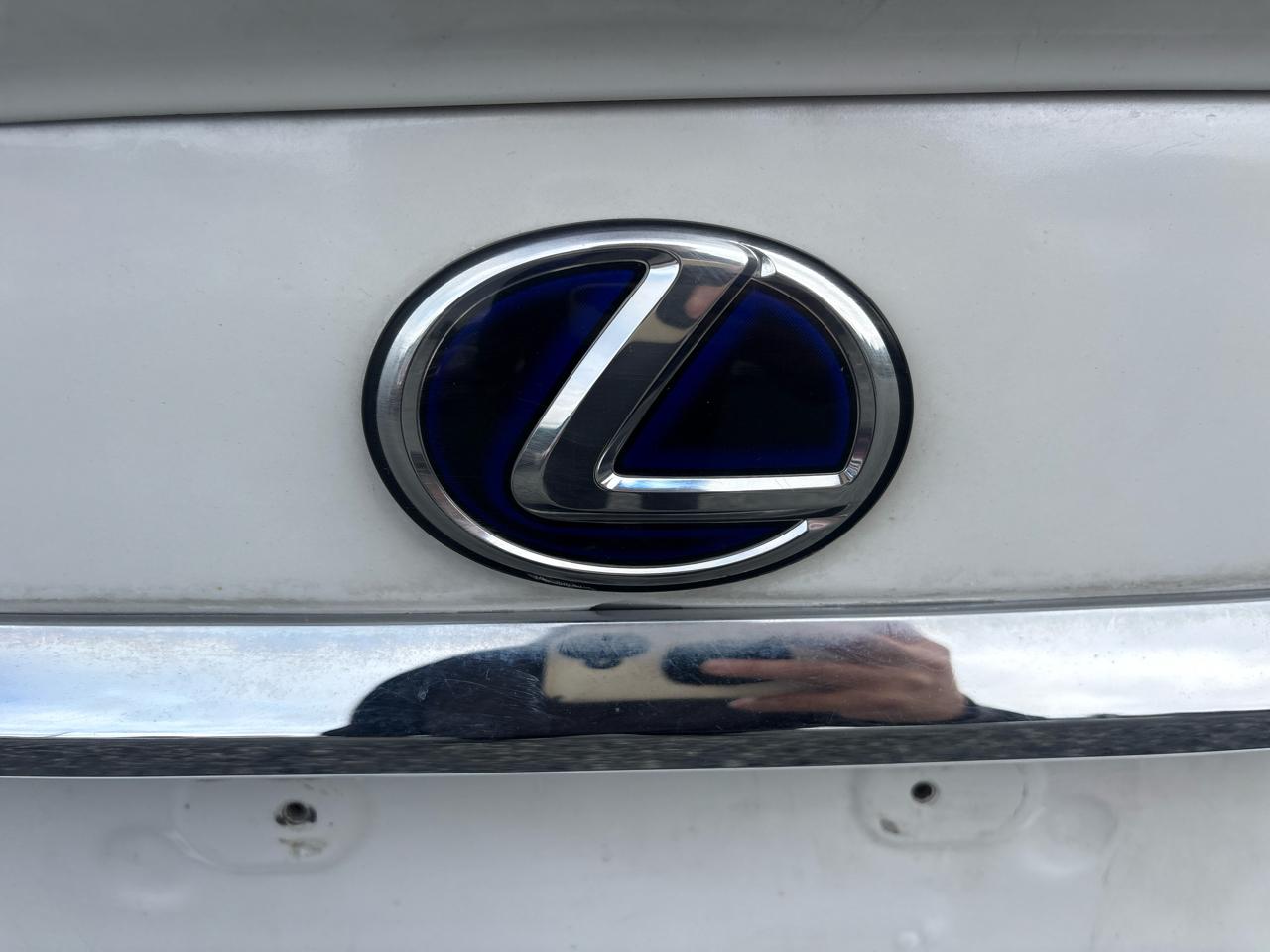 Lexus ES 300h Sedan 2014