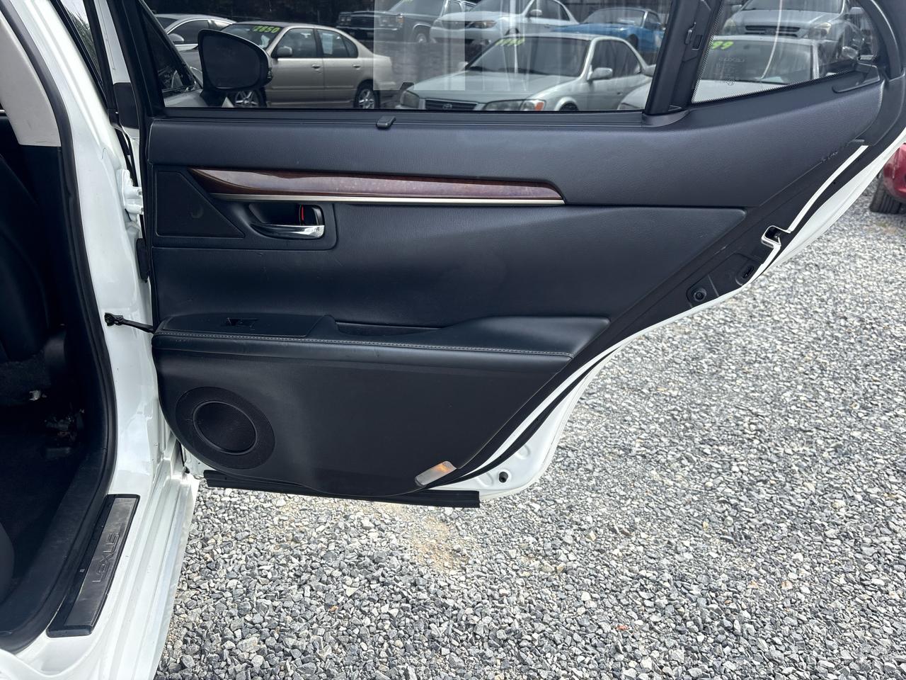 Lexus ES 300h Sedan 2014