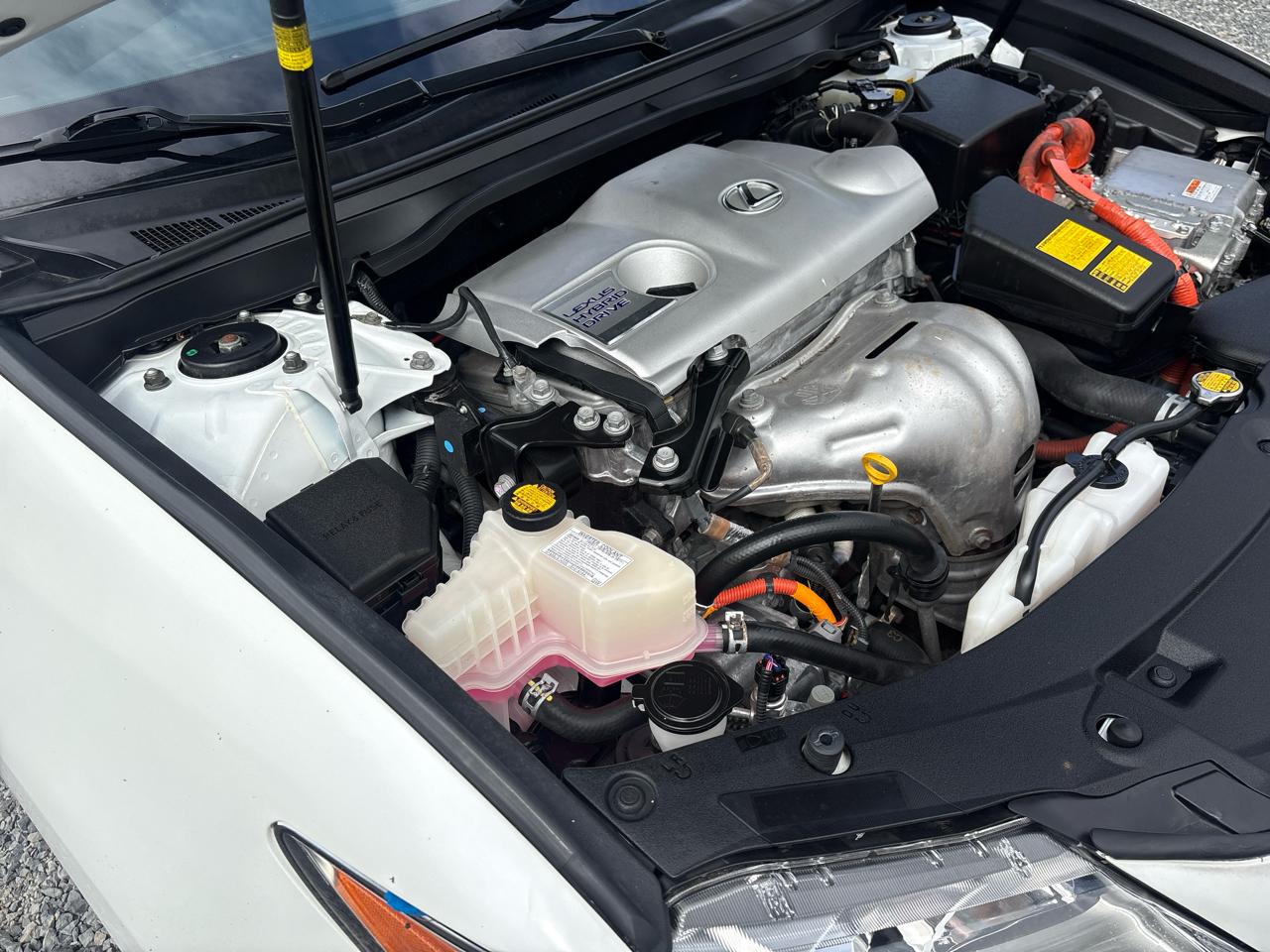 Lexus ES 300h Sedan 2014