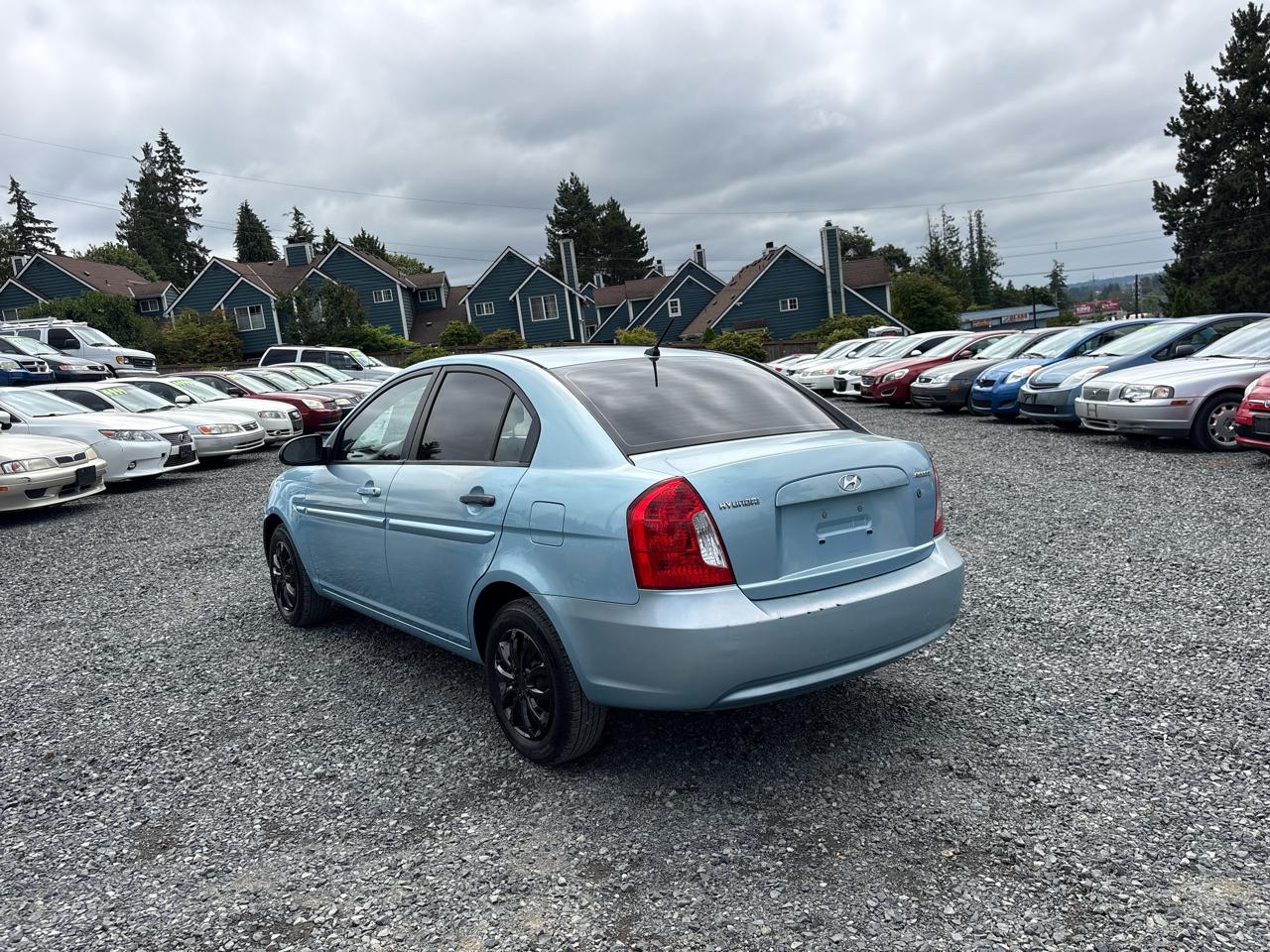 Hyundai Accent GLS 4-Door 2009