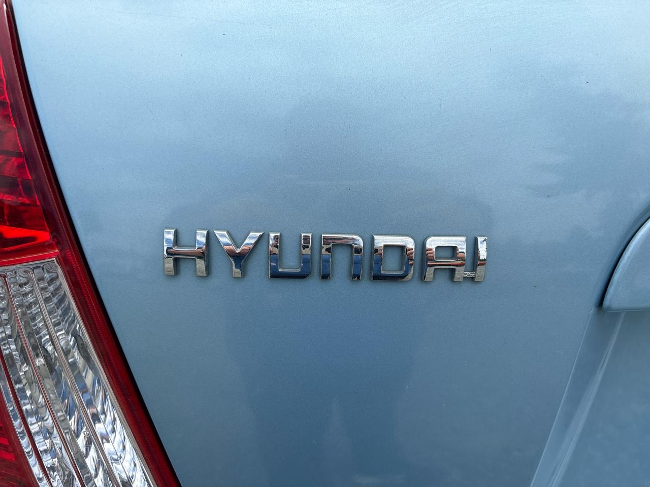 Hyundai Accent GLS 4-Door 2009