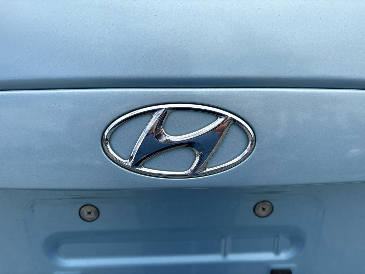 Hyundai Accent GLS 4-Door 2009