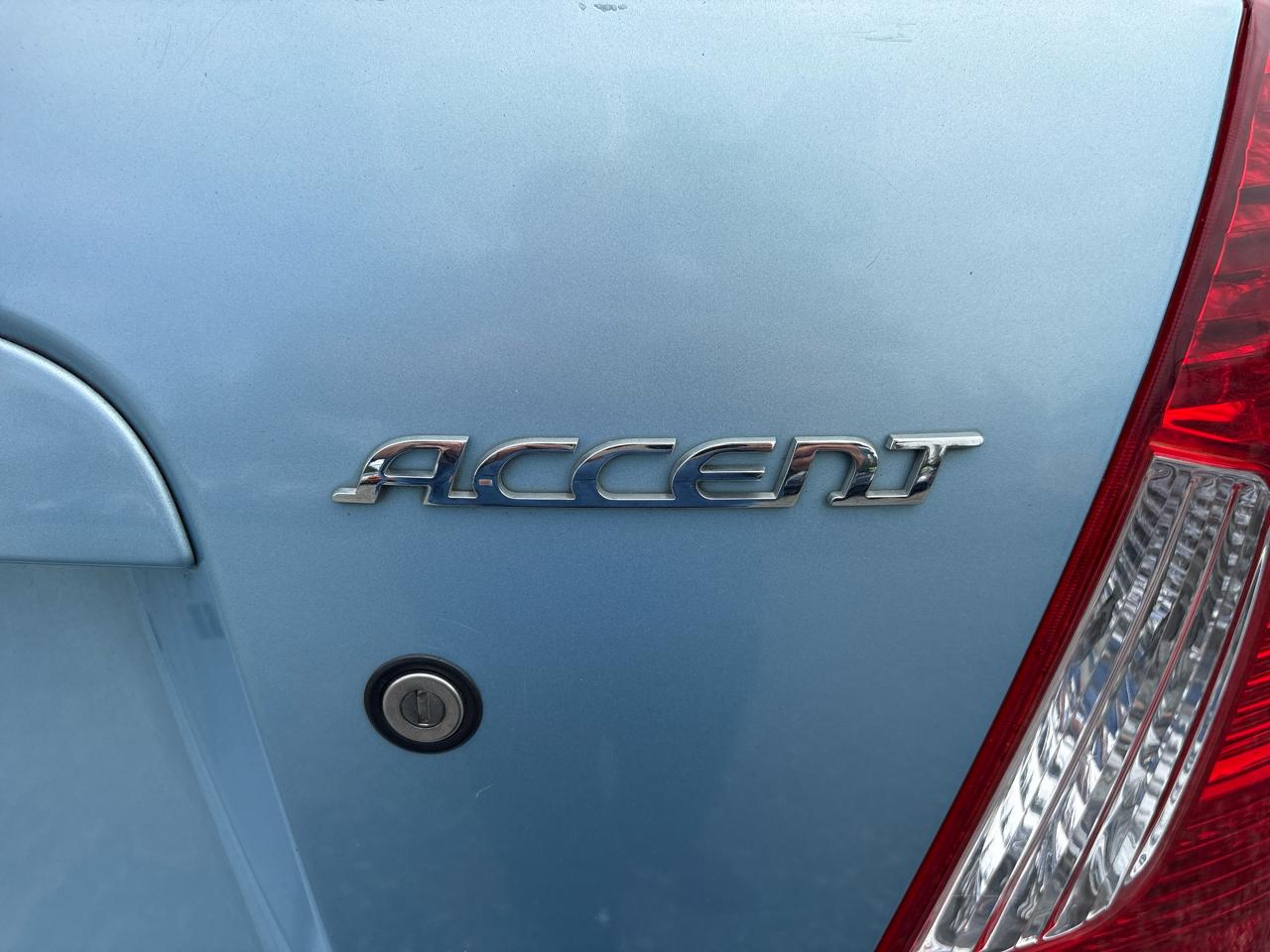 Hyundai Accent GLS 4-Door 2009