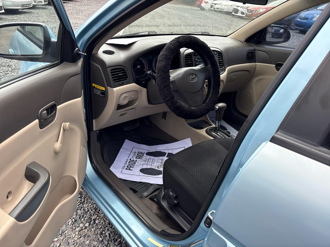 Hyundai Accent GLS 4-Door 2009
