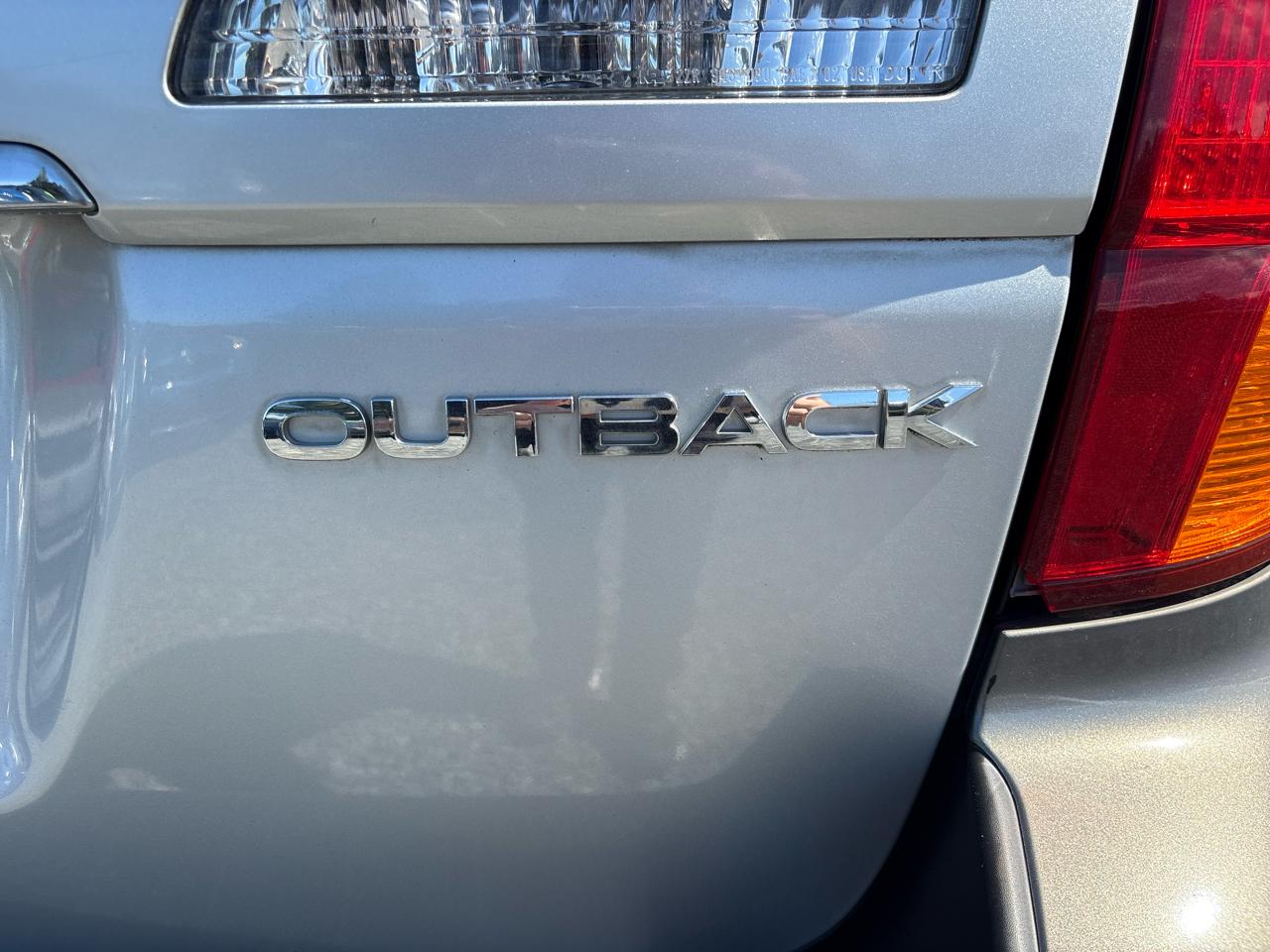 Subaru Outback 2.5i Limited Wagon 2007