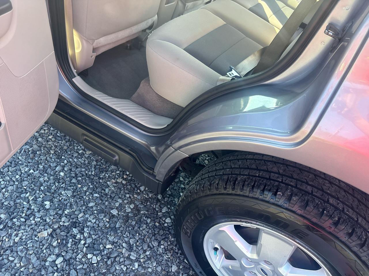 Ford Escape XLT 4WD V6 2008