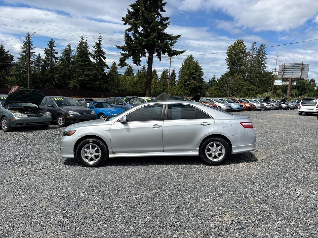 Toyota Camry LE V6 6-Spd AT 2009