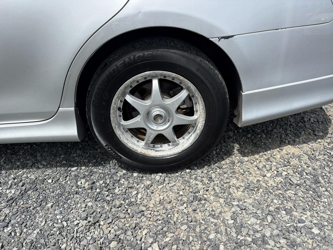 Toyota Camry LE V6 6-Spd AT 2009
