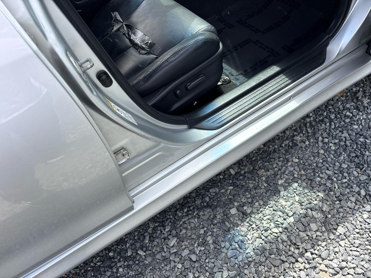 Toyota Camry LE V6 6-Spd AT 2009