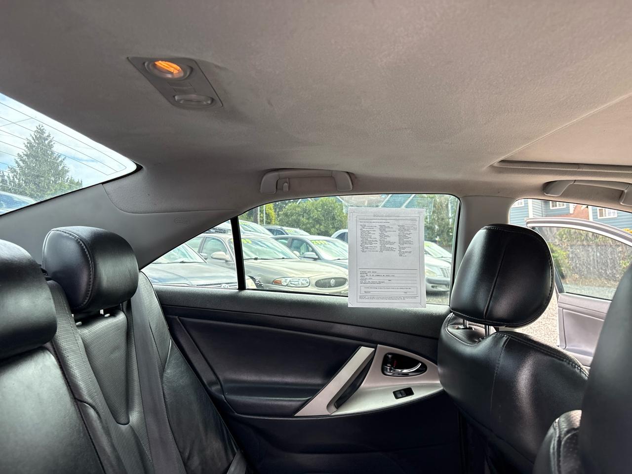 Toyota Camry LE V6 6-Spd AT 2009