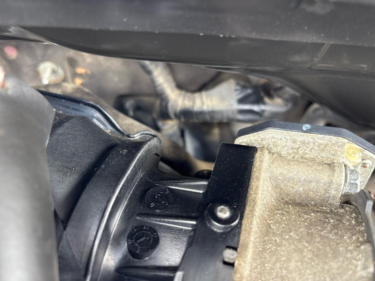 Toyota Camry LE V6 6-Spd AT 2009